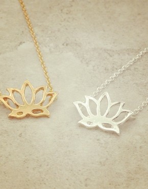 Lotus Pendant Chain Necklace